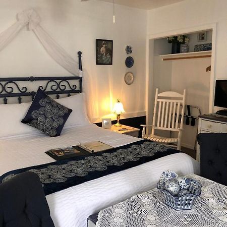 The Bent Elbow Hotel Silverton Екстер'єр фото