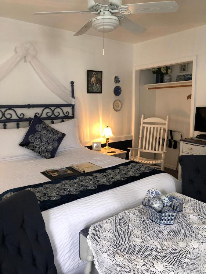 The Bent Elbow Hotel Silverton Екстер'єр фото